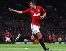 重返赛场引发热议！，C罗在巴黎圣日耳曼比赛中重要助攻全场沸腾不已