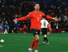 C罗状态火爆，总决赛季后赛对阵北京首钢，上海申花力争不败的简单介绍